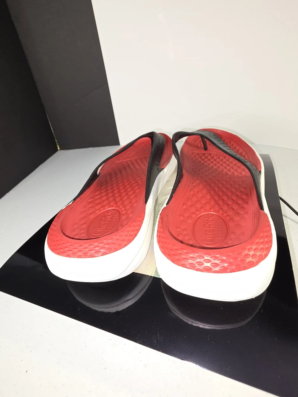 CROCS Men's LiteRide Flip Sandal Navy Black Red & White Sz 12